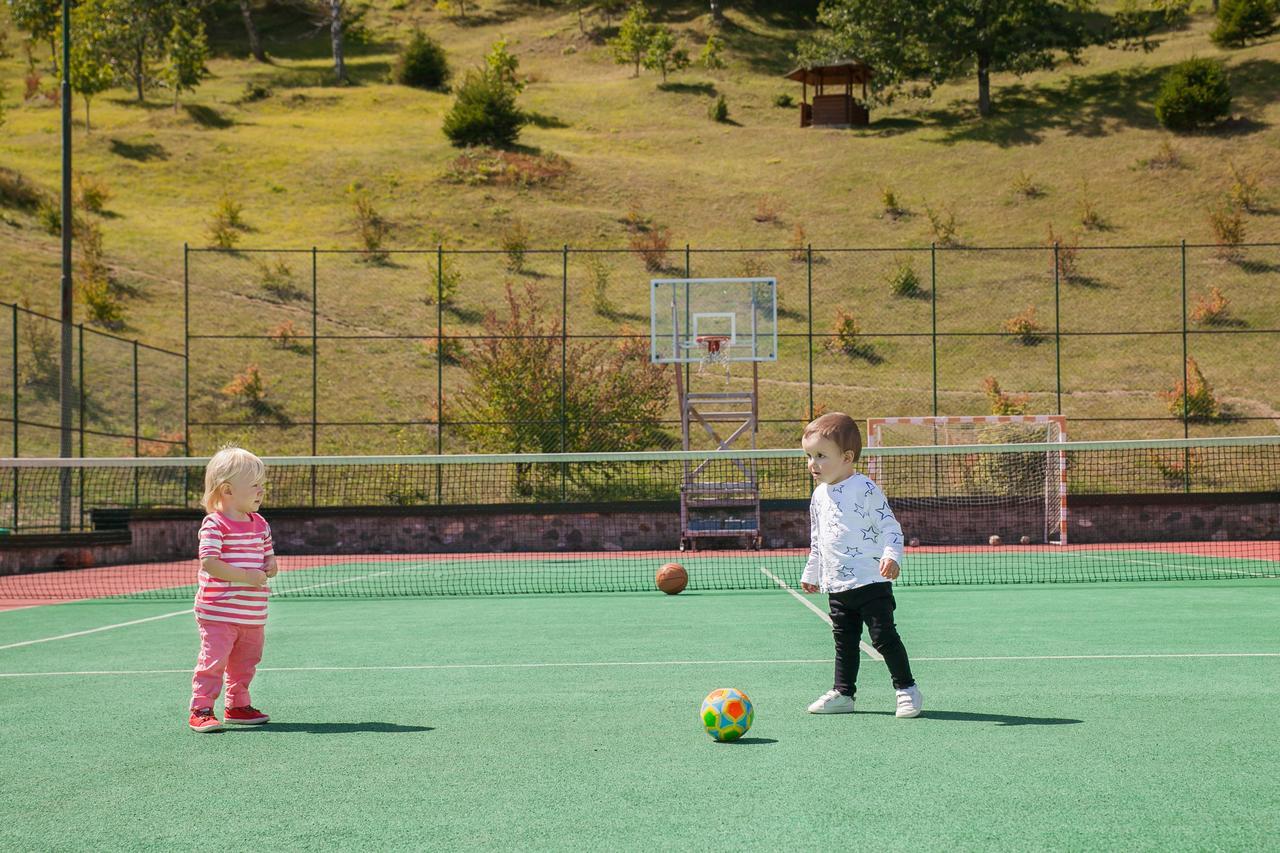 Hotel & Resort Gacka Mojkovac Εξωτερικό φωτογραφία